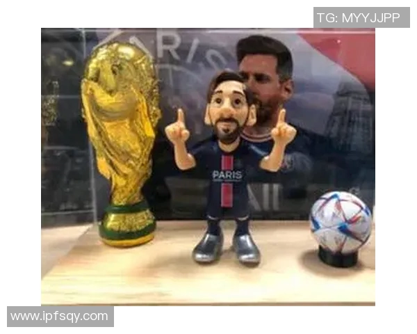 足球明星汽车饰品摆件为爱车增添个性魅力与运动风尚